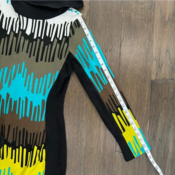 Coco & Tashi Long Sleeve Sweater Dress - Picture 13 of 14